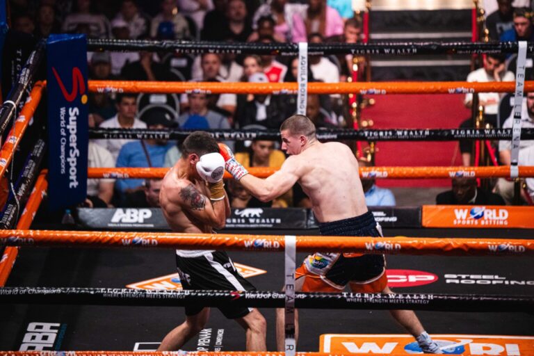 01 NOV 2025 - AQUILA BOXING PROMOTIONS 04 -  -Sandton Mayhem - The Galleria, Johannesburg, South Africa (Photo by EFC WORLDWIDE / Roarke Bouffe )